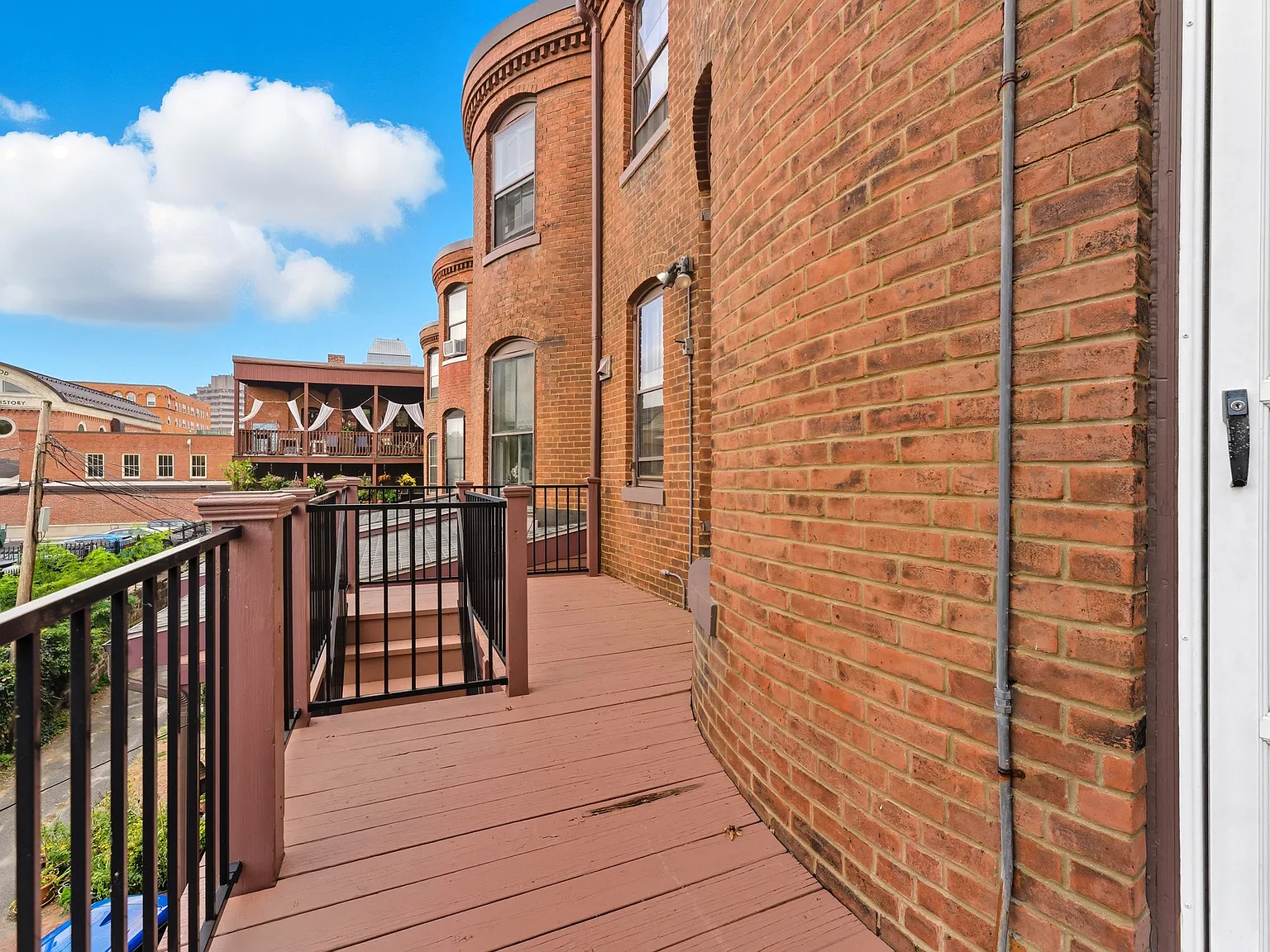 2 bed, 1540 sqft, $1,640 — Photo 2