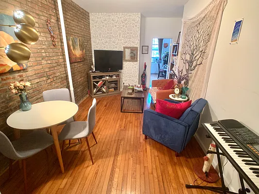 Rented by Prospect Heights Realty, Corp. | media 24