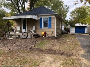 623 E 13 Mile Rd, Royal Oak, MI 48073