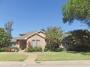 9223 Westpark Dr, Dallas, TX 75231