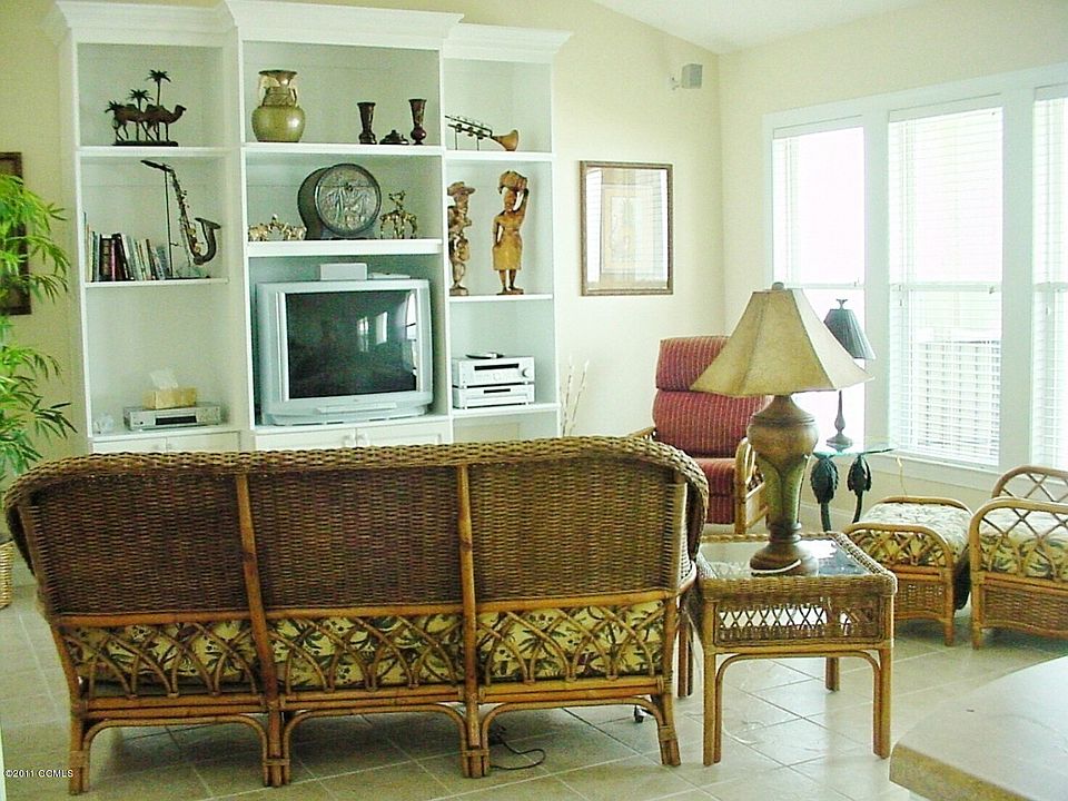 2nd image of 1701 Salter Path Road #302-F