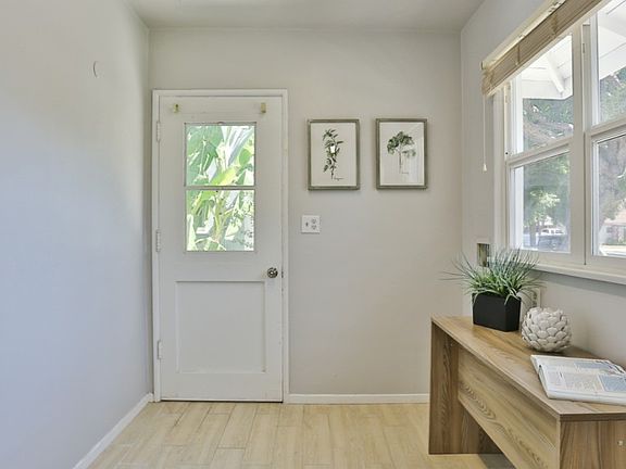5th image of 7313 Rubio Ave #7315
