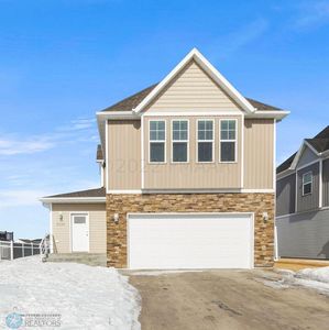 5334 8th St W, West Fargo, ND, 58078