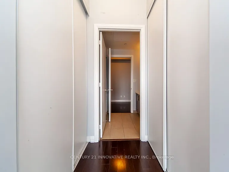460 Adelaide St E #2023 — Photo 22