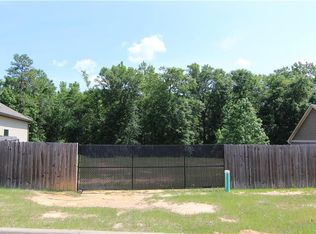 7 Cedarwood Ln, Phenix City, AL 36870