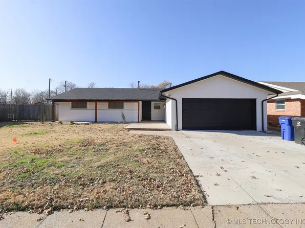 1716 S 1st St, Broken Arrow, OK 74012