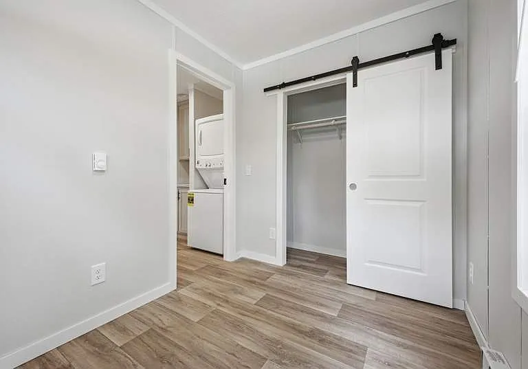 84 Maple Path Ln — Photo 5