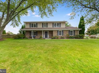 151 Catoctin Cir SW, Leesburg, VA 20175