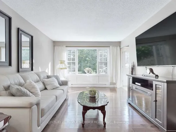 78 Claymore Cres, Oshawa, ON L1G 6G2
