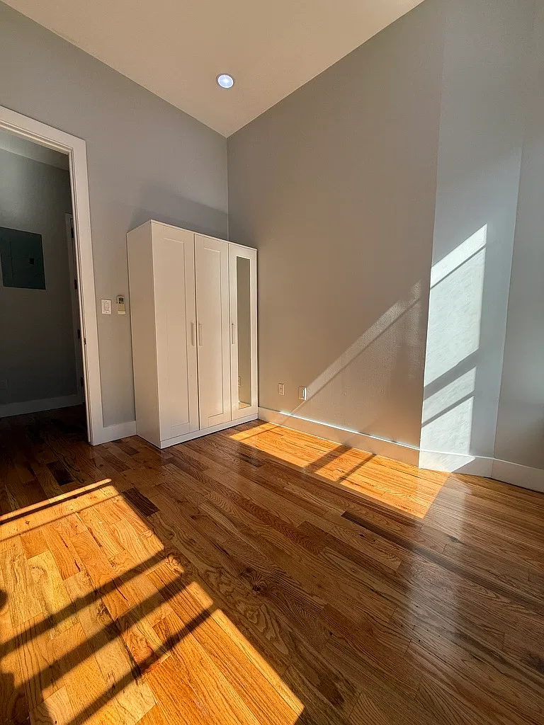 507 Myrtle Avenue — Photo 4