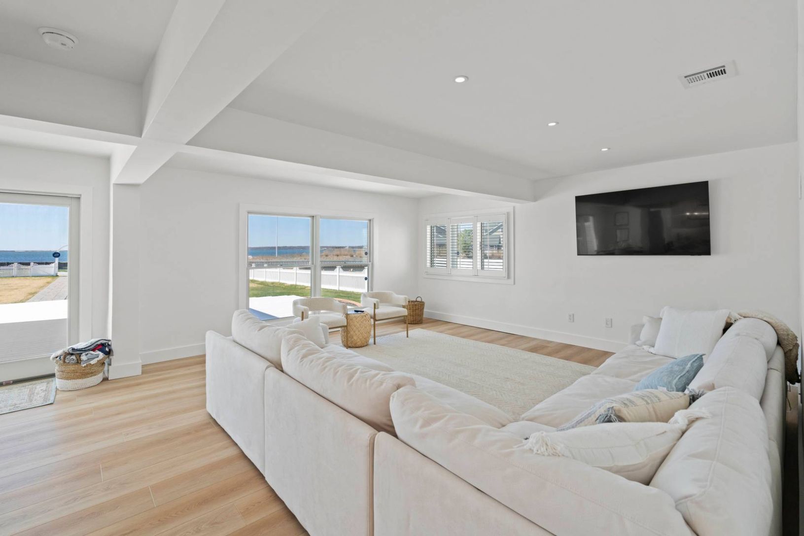  Open living Great room