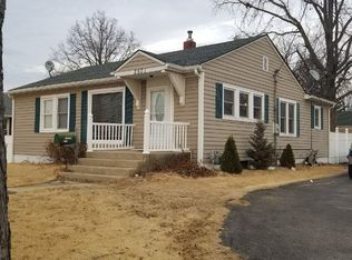 2501 Hardy St, Alton, IL 62002