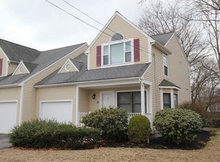 17 Evergreen Cir UNIT 17, Norwood, MA 02062
