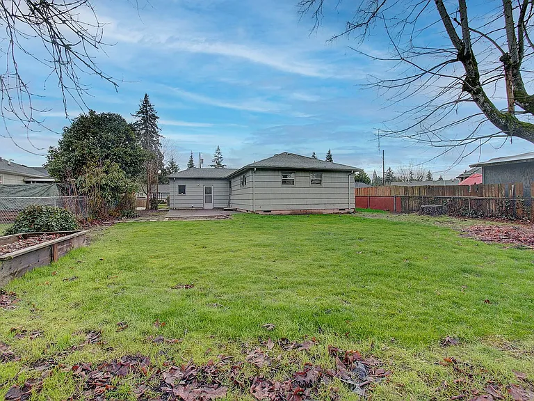4706 Sheridan Dr — Photo 13