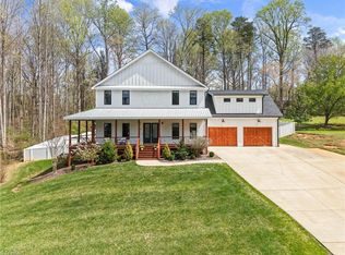 649 Doe Run Dr, Kernersville, NC 27284