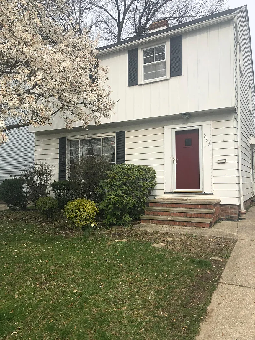 1065 Argonne Rd photo 1