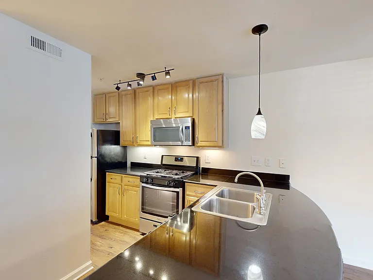 Gayton Pointe Townhomes — Photo 50