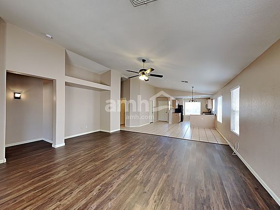 4th image of 7374 W Peppertree Ln