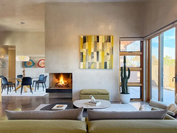 73 La Serena Trl, Santa Fe, NM 87506