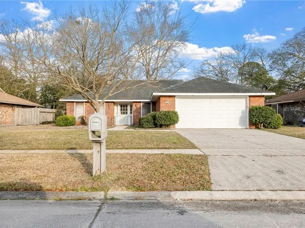 806 Freedom Ln, Slidell, LA 70458