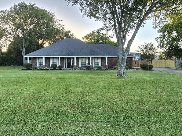 13303 Bay Place Dr