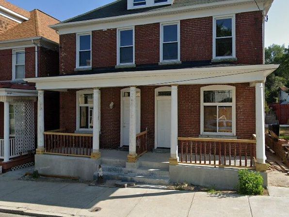 206 Spring St