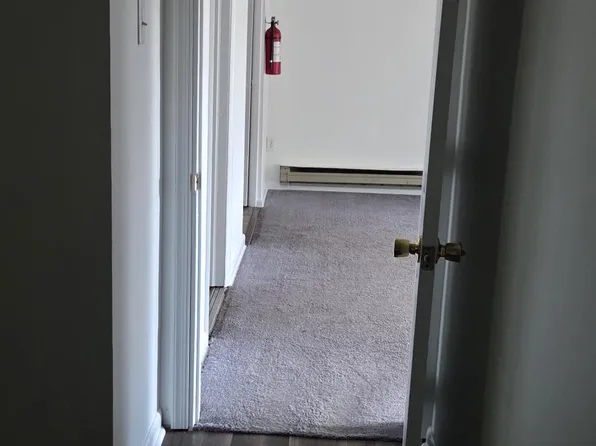 313 Delsea Dr N APT B, Glassboro, NJ 08028