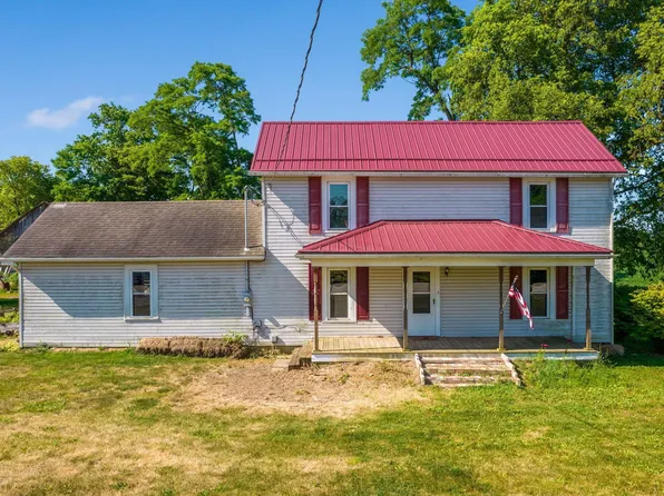 9673 State Route 56, Williamsport, OH 43164