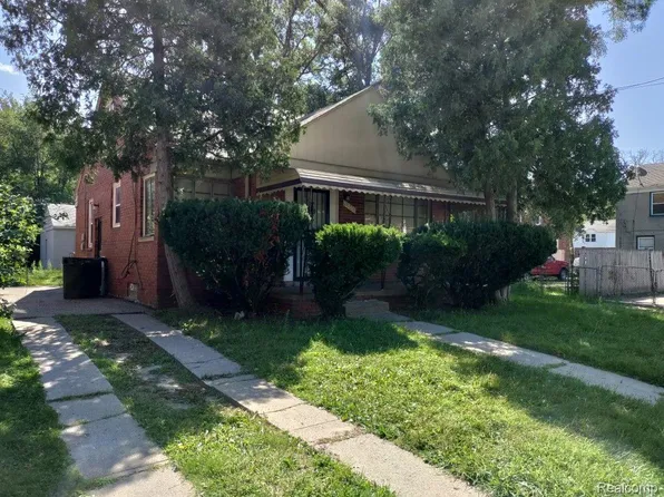 18226 Freeland St, Detroit, MI 48235
