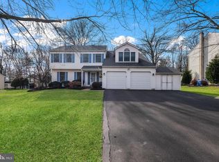 666 Grace Ln, Warrington, PA 18976