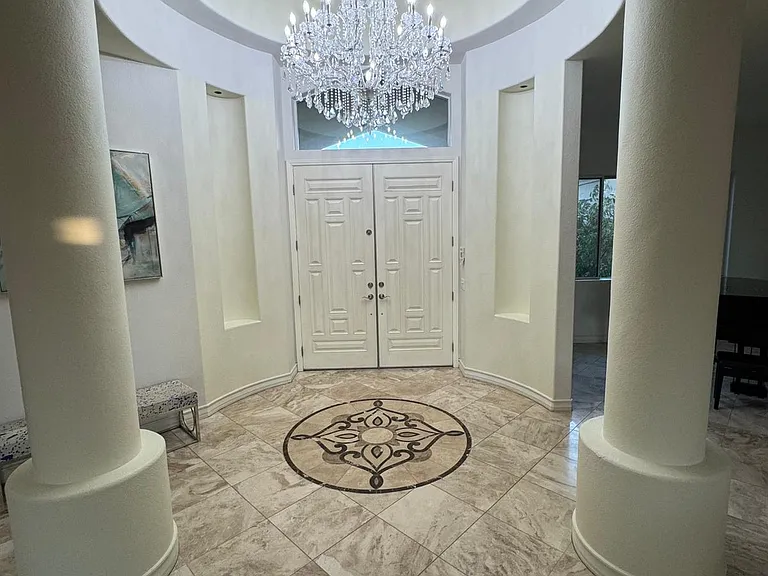 5 Chopin Ct — Photo 5