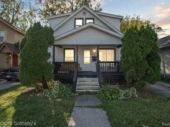 250 Spencer St, Ferndale, MI 48220