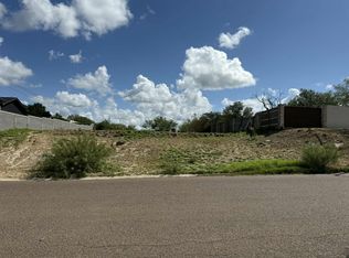 8715 High Creek Dr, Laredo, TX 78045
