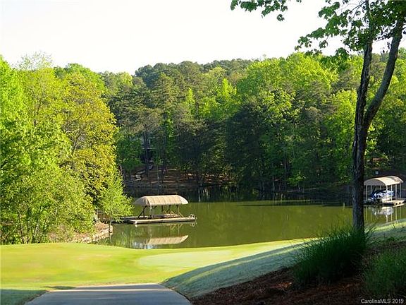 3rd image of 191 Stonebridge Dr