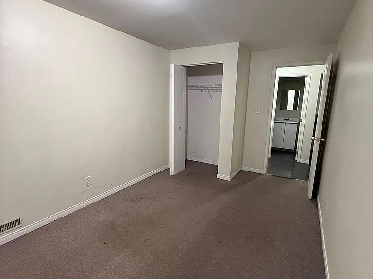 972 Prosperity Ct — Photo 14