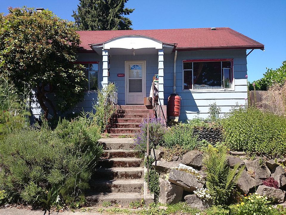 2nd image of 527 28th Ave