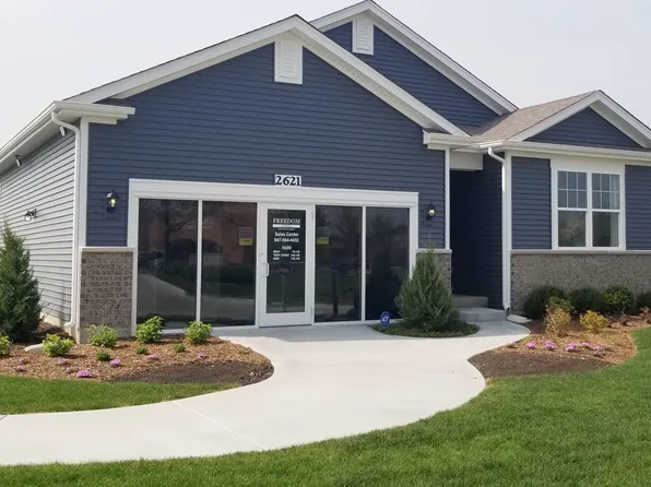 2621 Harnish Dr, Algonquin, IL 60102