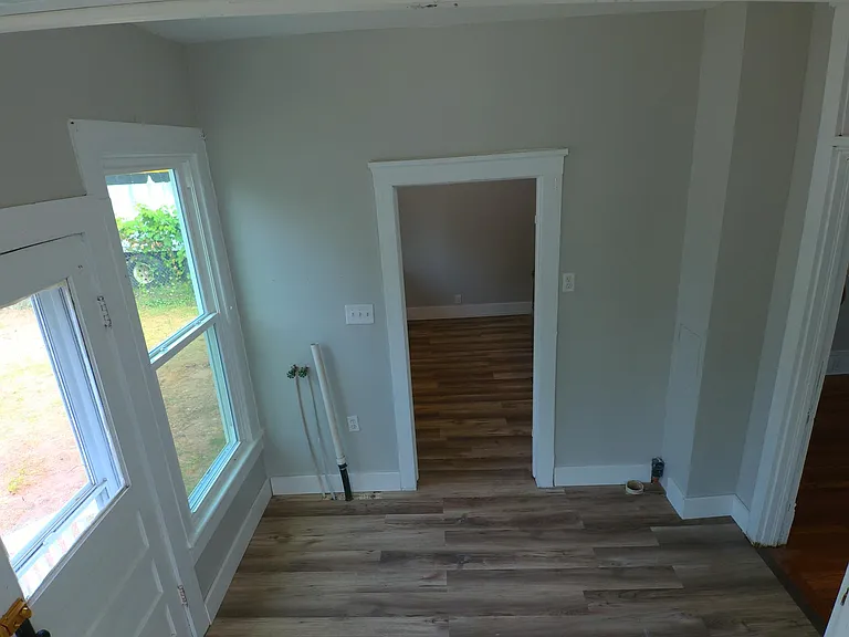 510 N Cherry St — Photo 16