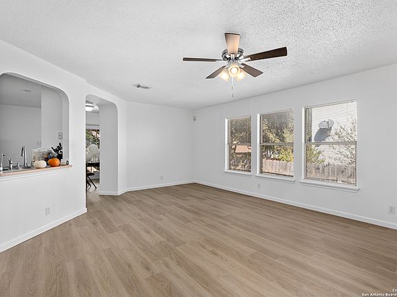 5th image of 6311 MUSTANG POINT DR