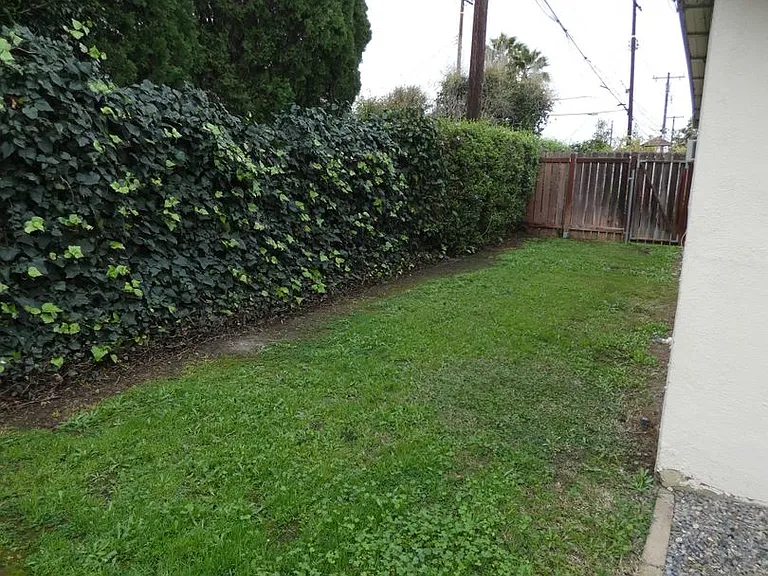 19XX E Rose Ave — Photo 12