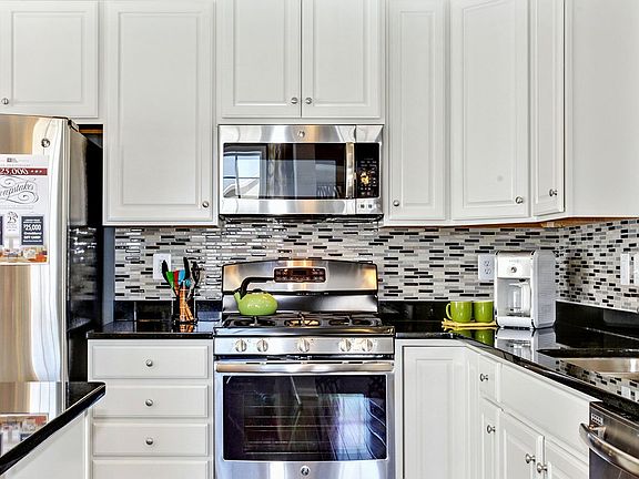 4th image of 5207 Forest Pines Dr