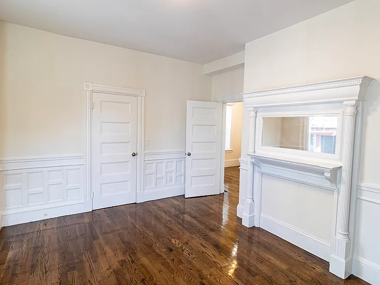 168 Humboldt Ave #1 — Photo 16