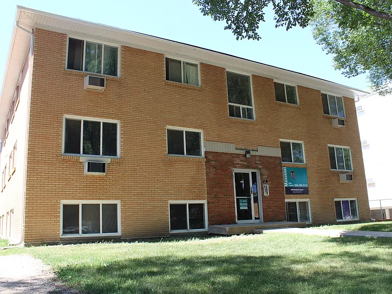 3940 Retallack St — Photo 12