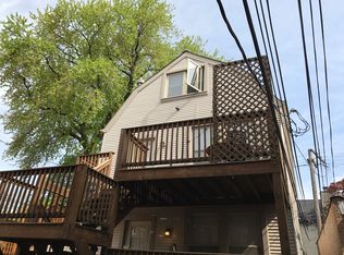 2302 W Roscoe St #CH1, Chicago, IL 60618