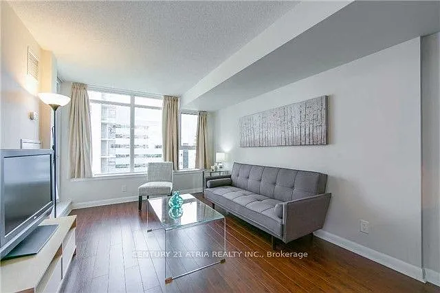190 Borough Dr #911 — Photo 4