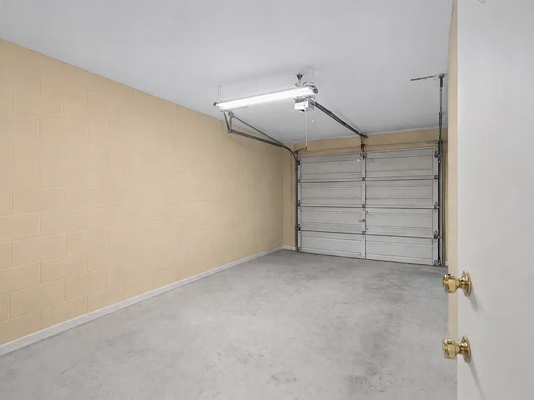 42 Pine Cir — Photo 5