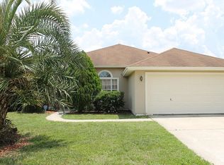 581 Fallen Timbers Dr, Orange Park, FL 32073