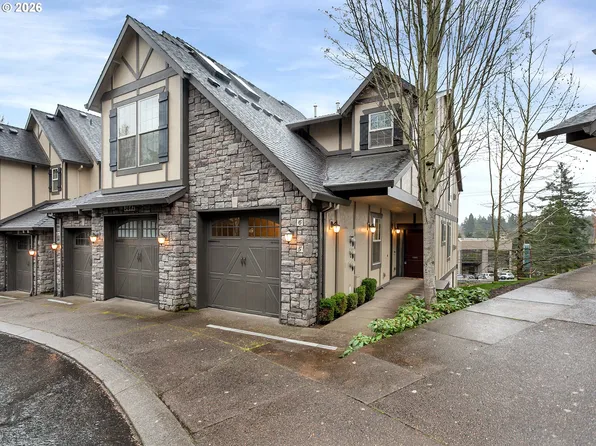 3642 SW Baird St Unit 5, Portland, OR 97219