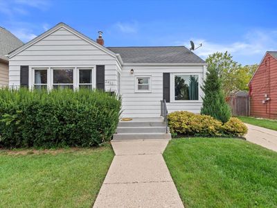 2418 South 77th STREET, West Allis, WI, 53219