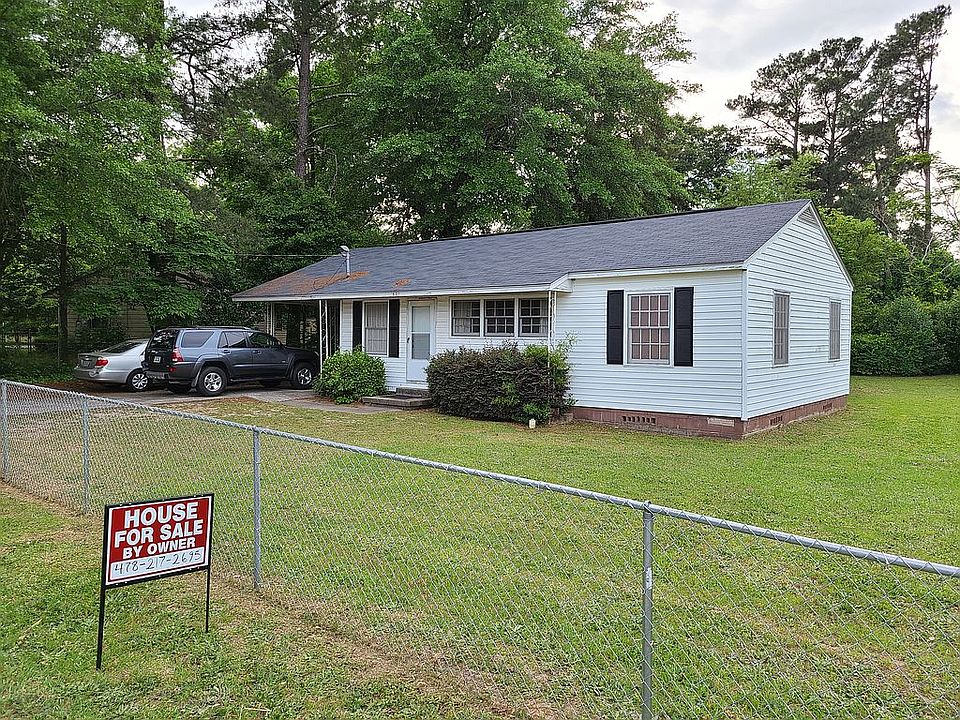 1st image of 601 Cornelia Dr